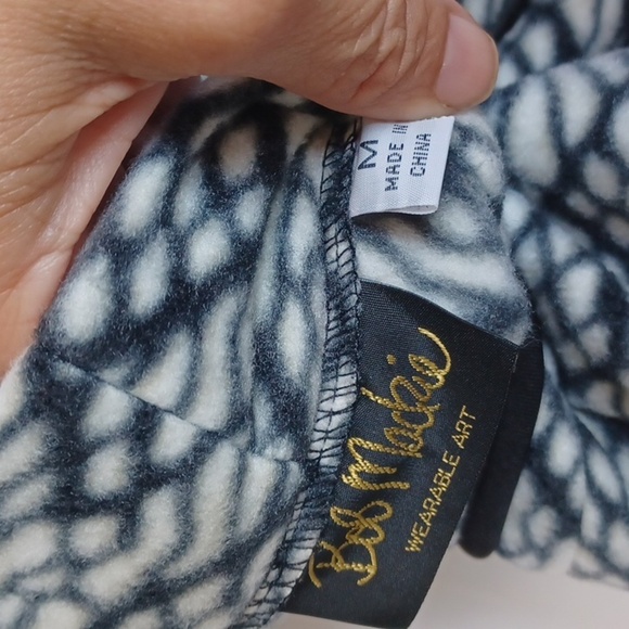 Bob Mackie Button Front Black and White Printed Fleece Jacket - Picture 5 of 6